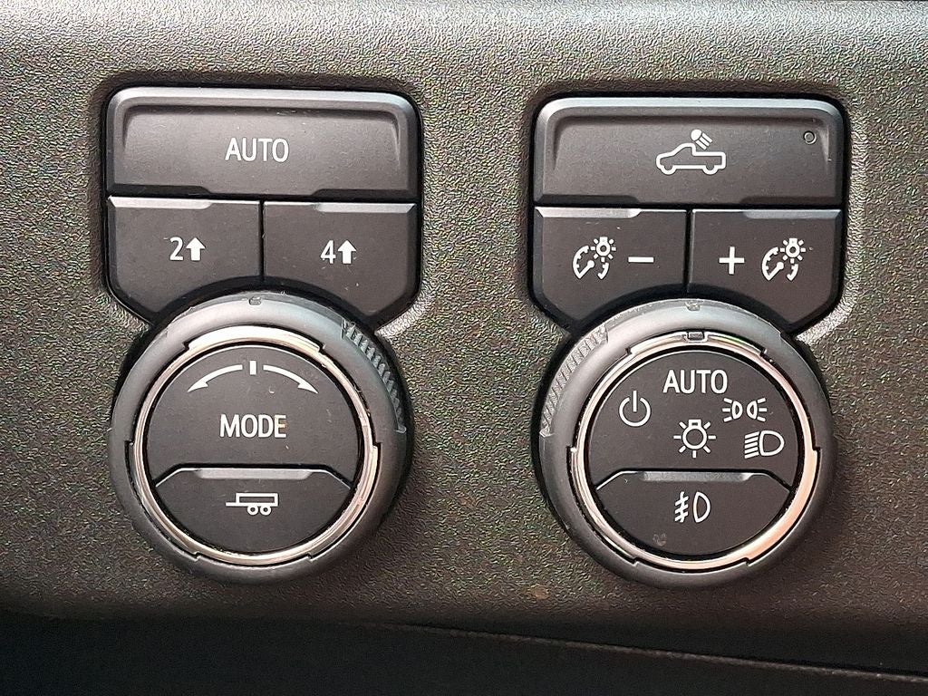 2024 Chevrolet Silverado RST