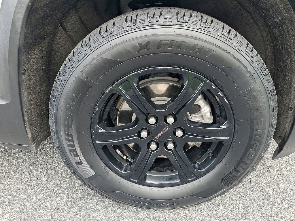 2021 GMC Acadia AT4
