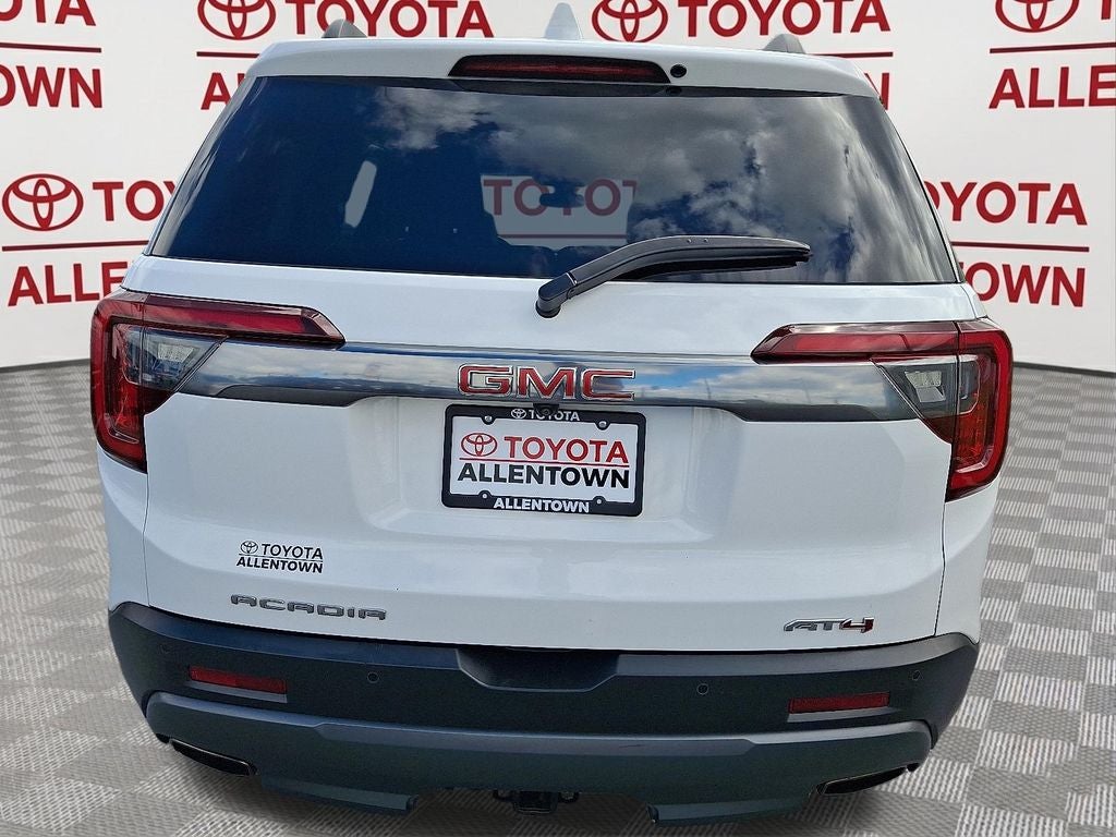 2021 GMC Acadia AT4