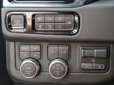 2025 GMC Yukon AT4 Ultimate