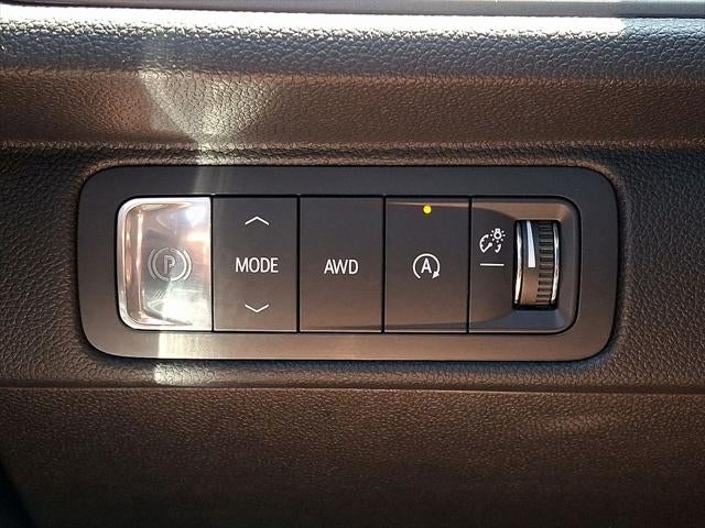 2025 Chevrolet Traverse LT 2LT