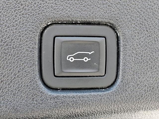 2025 Chevrolet Traverse LT 2LT