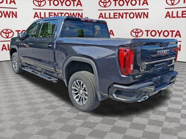 2023 GMC Sierra AT4