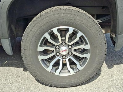 2023 GMC Sierra AT4