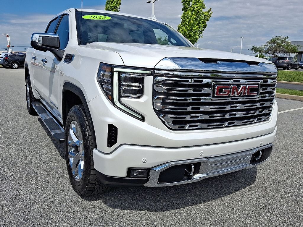 2025 GMC Sierra Denali