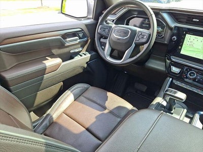 2025 GMC Sierra Denali