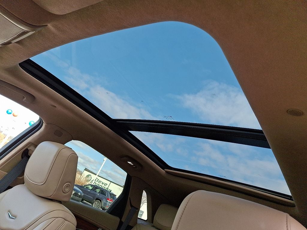 2019 Cadillac XT5 Platinum