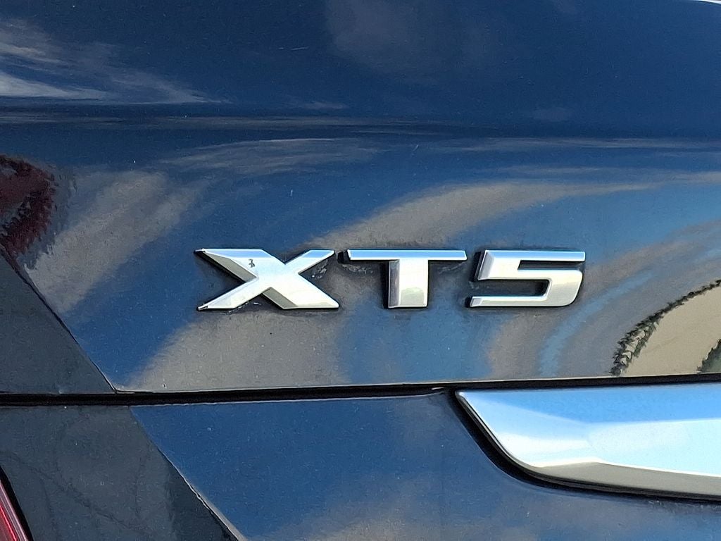 2019 Cadillac XT5 Platinum