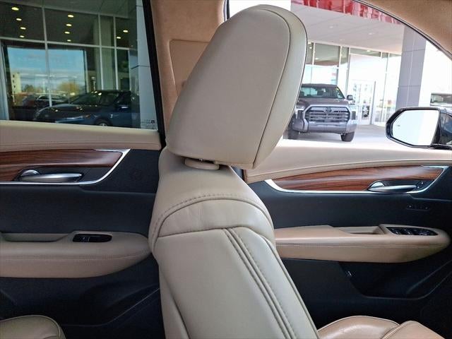 2019 Cadillac XT5 Platinum