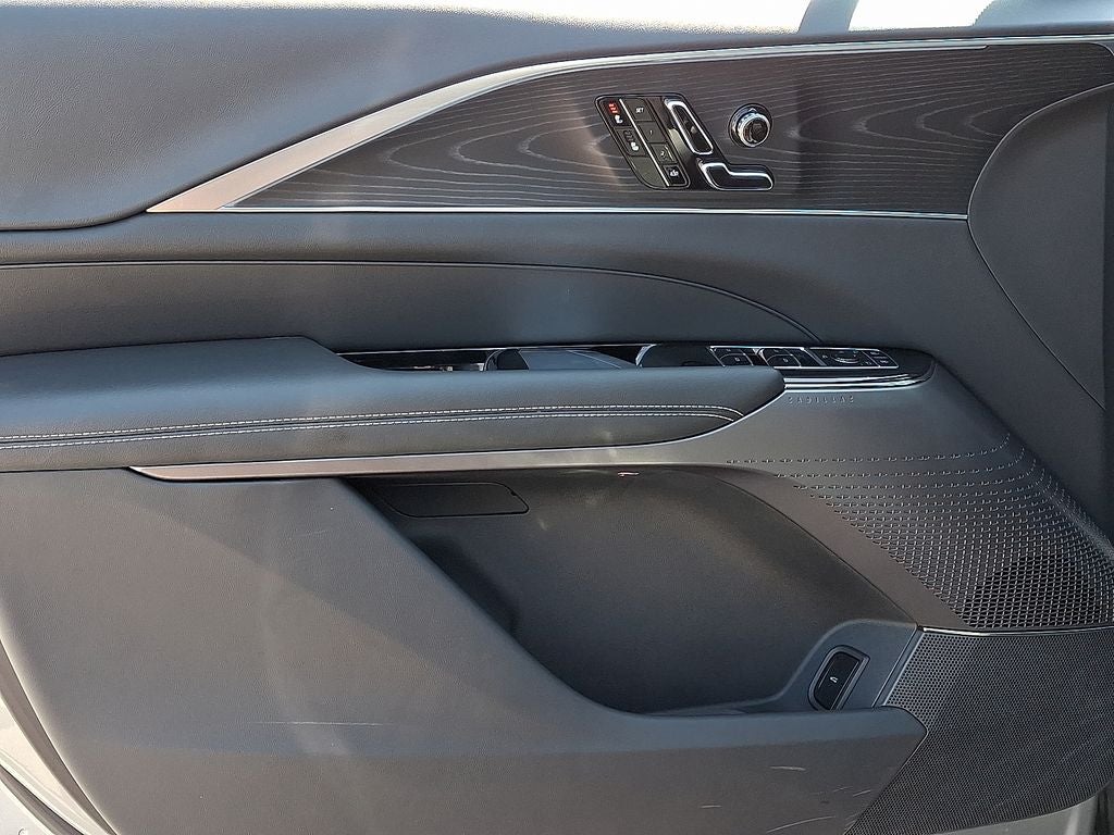 2025 Cadillac Lyriq Sport