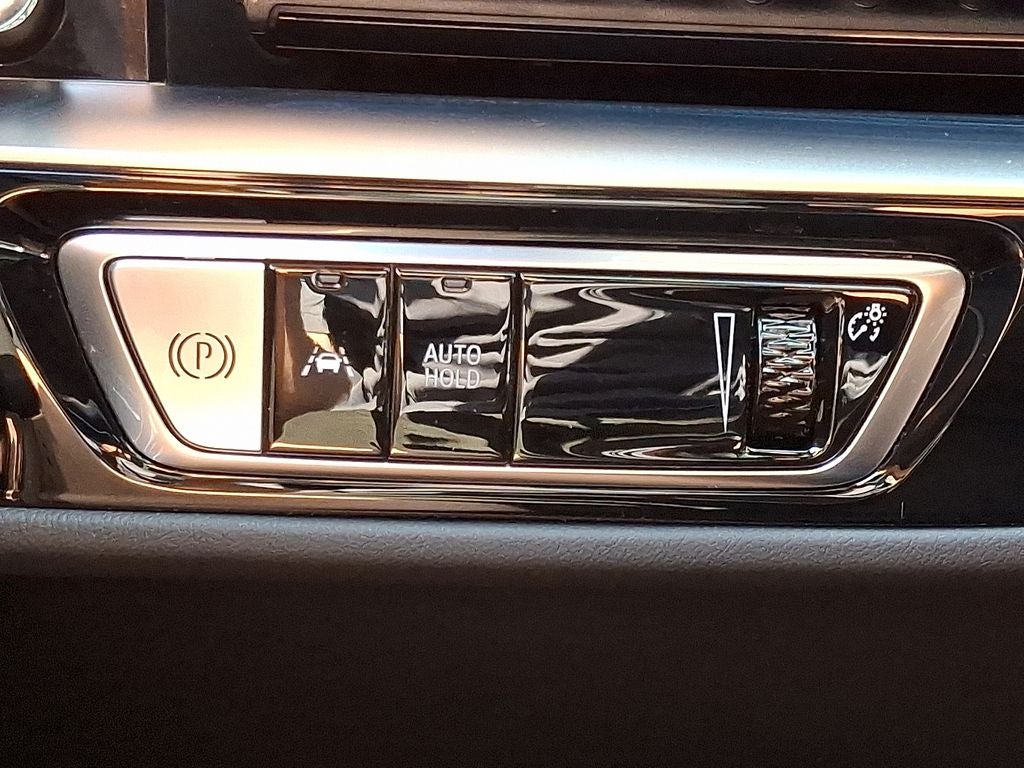 2025 Cadillac Lyriq Sport