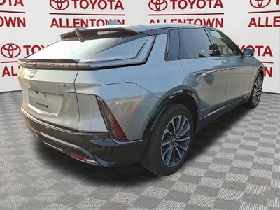 2025 Cadillac LYRIQ Sport