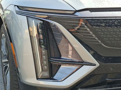 2025 Cadillac LYRIQ Sport