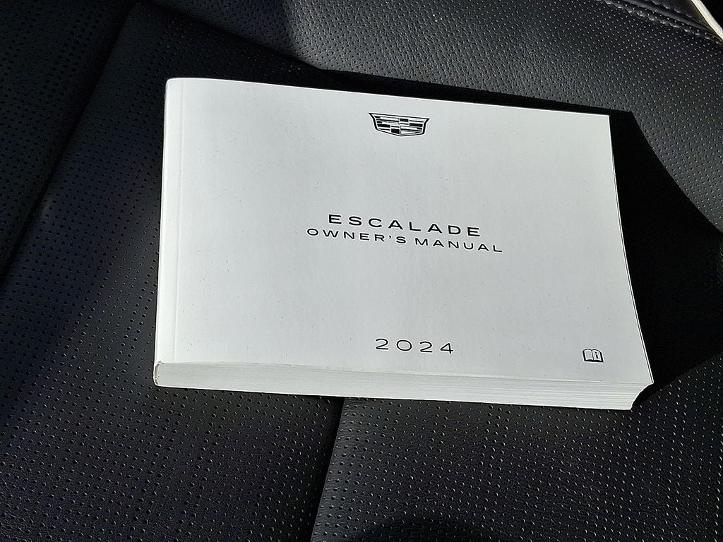 2024 Cadillac Escalade ESV Premium