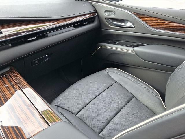 2024 Cadillac Escalade ESV Premium