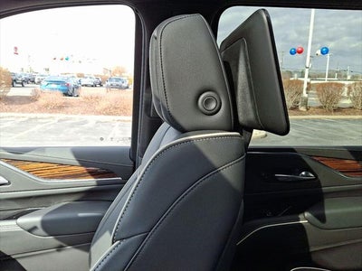 2024 Cadillac Escalade ESV Premium