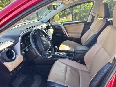 2017 Toyota RAV4 Limited