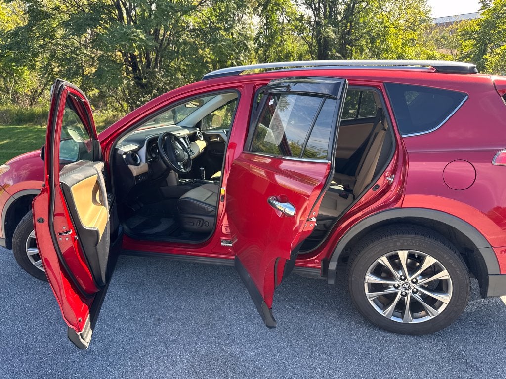 2017 Toyota RAV4 Limited