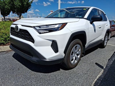 2024 Toyota RAV4 LE