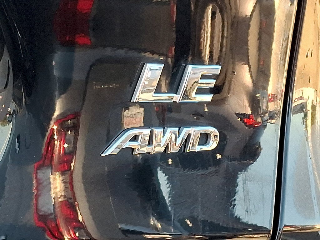 2025 Toyota RAV4 LE