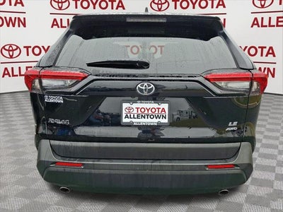 2025 Toyota RAV4 LE