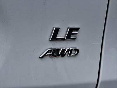 2024 Toyota RAV4 LE