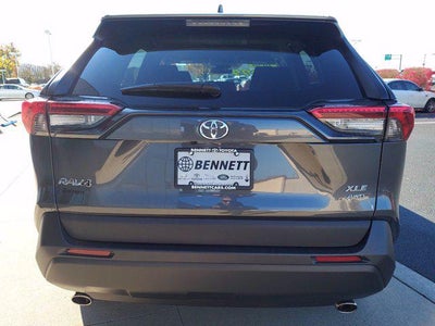 2020 Toyota RAV4 XLE