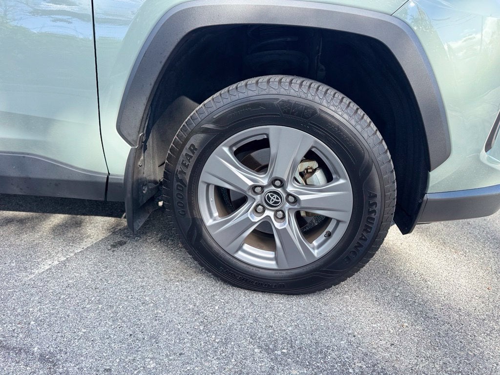 2022 Toyota RAV4 XLE