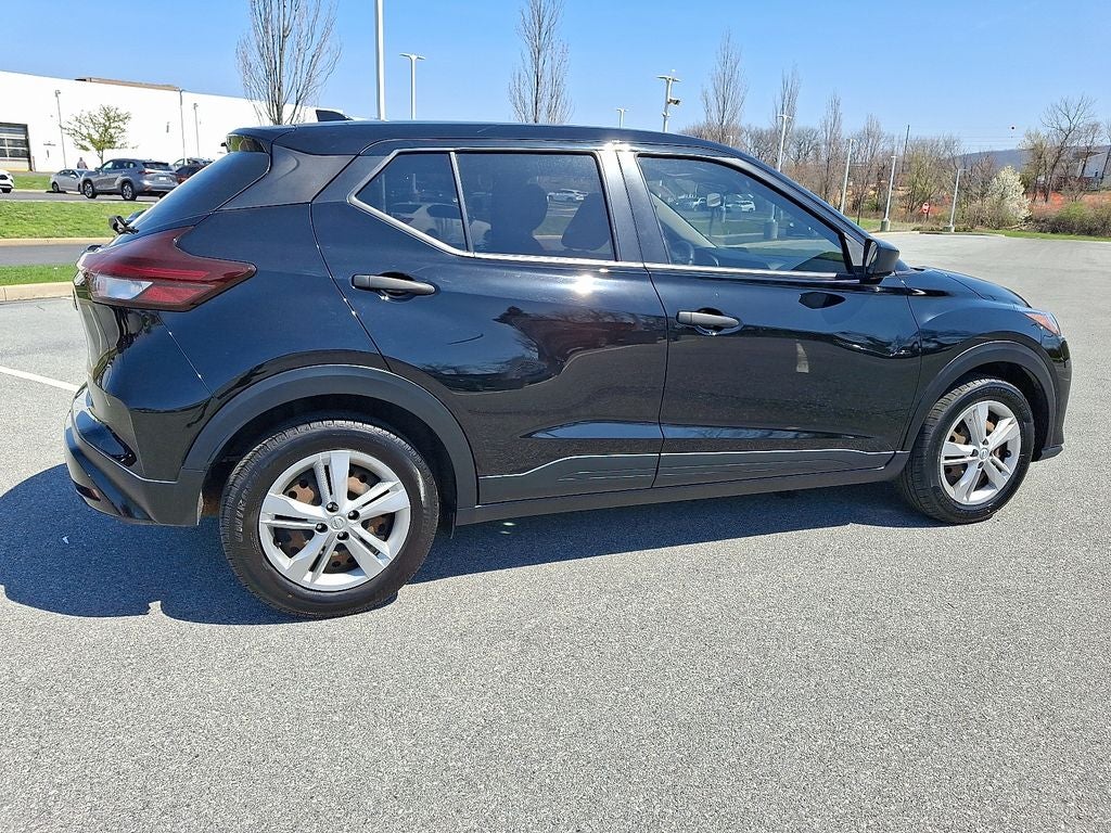 2021 Nissan Kicks S
