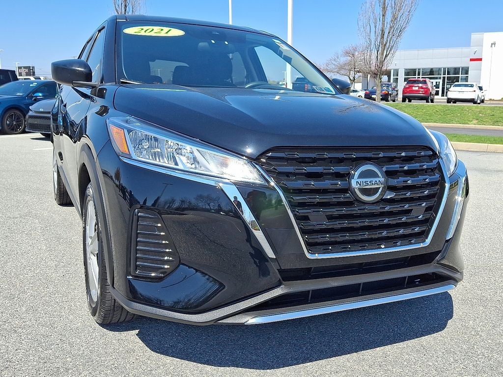 2021 Nissan Kicks S