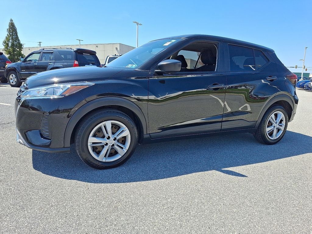 2021 Nissan Kicks S