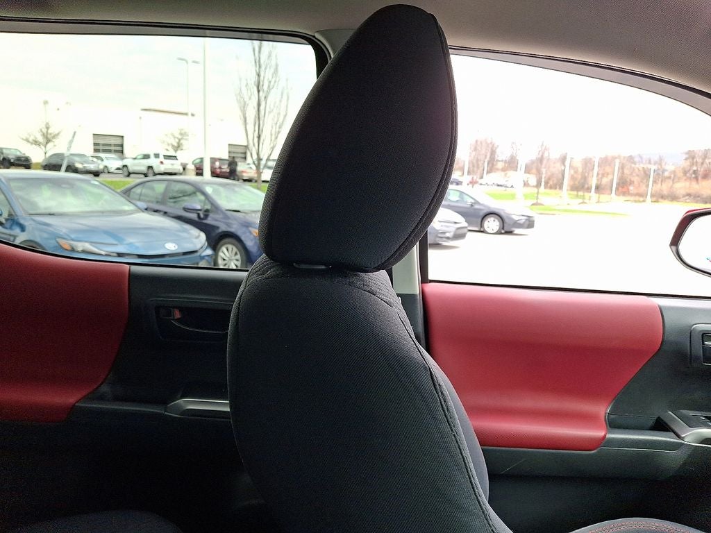 2022 Toyota TACOMA SR5 SR5 V6