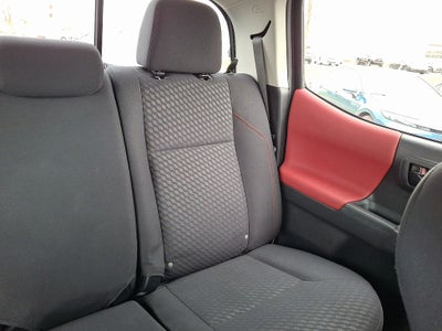 2022 Toyota TACOMA SR5 SR5 V6