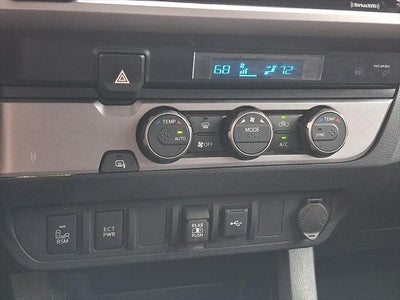 2022 Toyota TACOMA SR5 SR5 V6