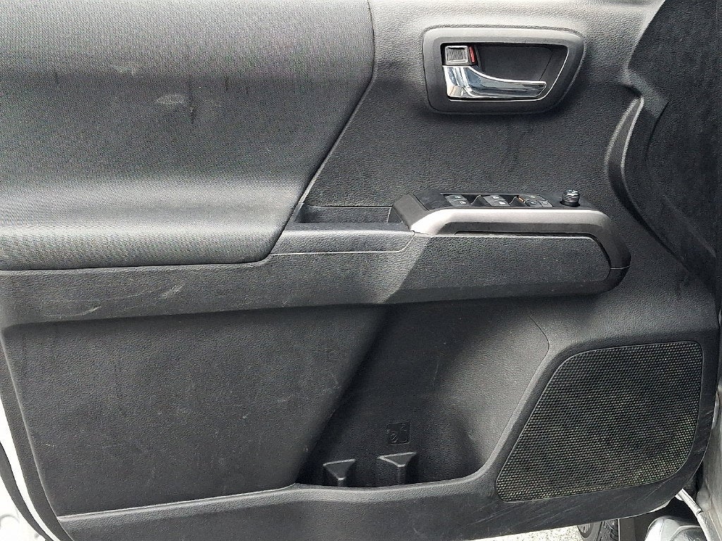 2022 Toyota Tacoma TRD Sport V6