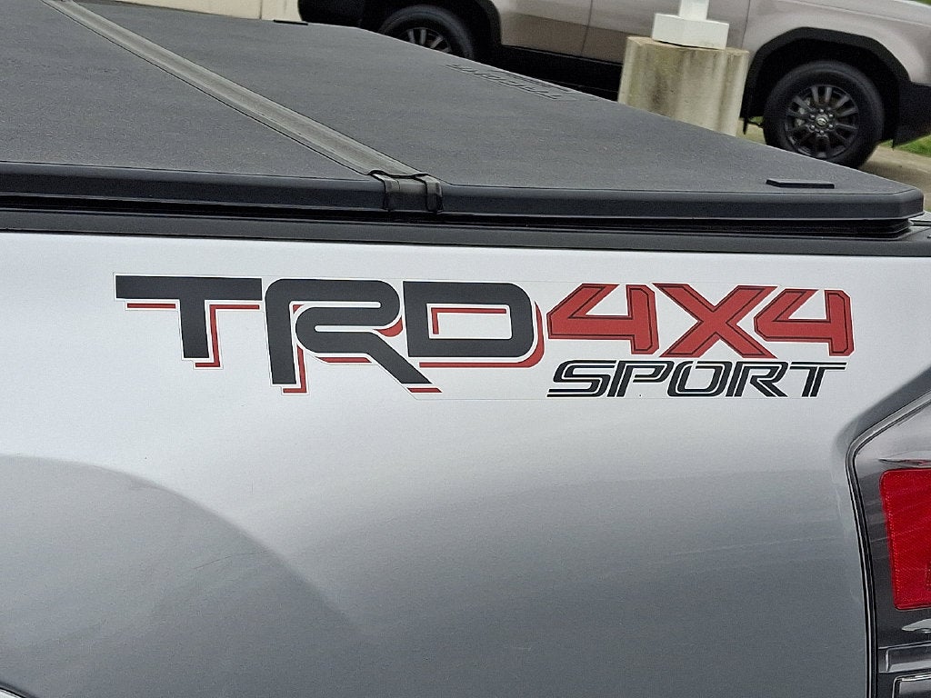2022 Toyota Tacoma TRD Sport V6