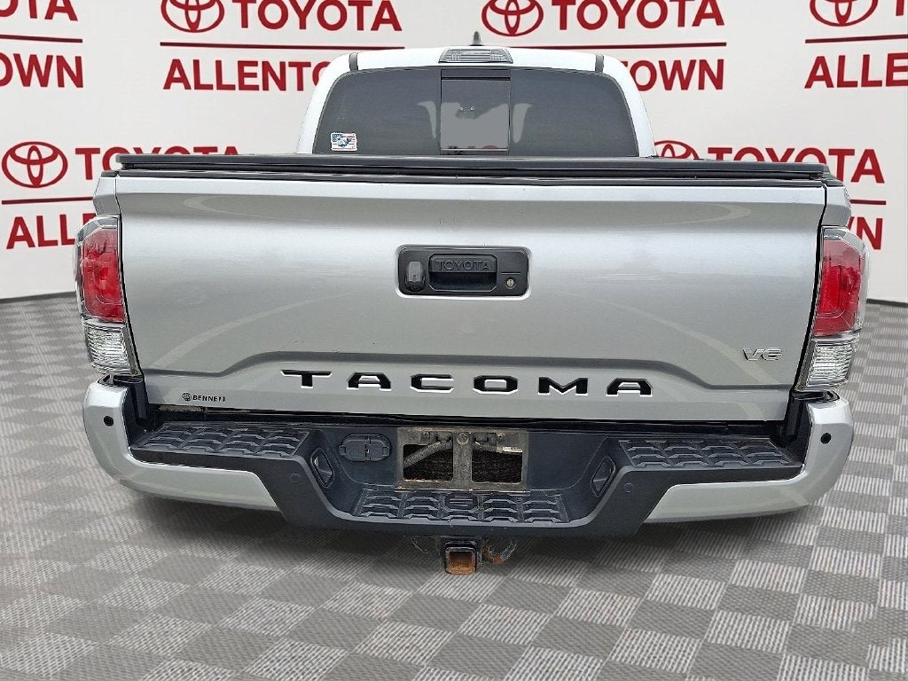 2022 Toyota Tacoma TRD Sport V6