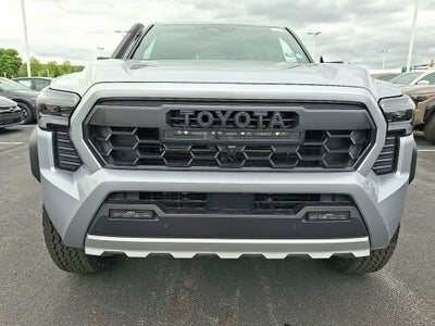 2026 Toyota Tacoma i-FORCE MAX Trailhunter