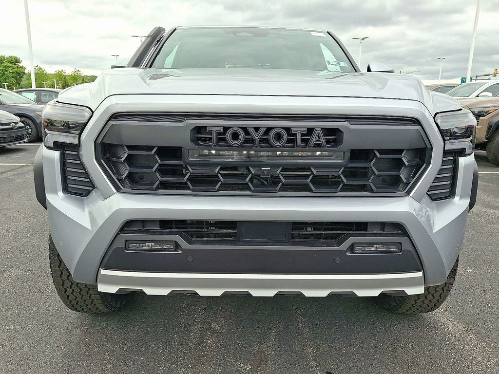 2026 Toyota Tacoma i-FORCE MAX Trailhunter