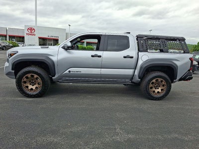 2026 Toyota Tacoma i-FORCE MAX Trailhunter