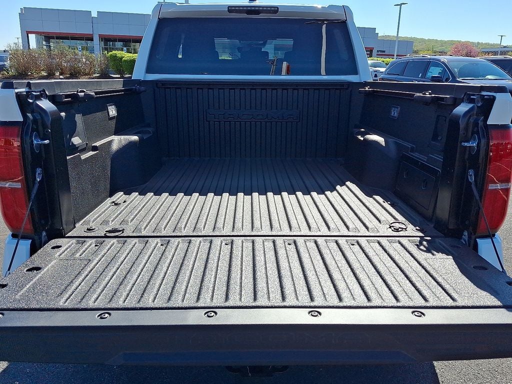 2026 Toyota Tacoma i-FORCE MAX TRD Off-Road i-FORCE MAX