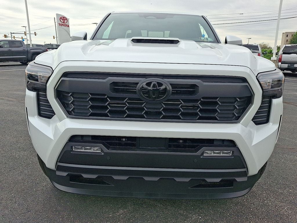 2026 Toyota Tacoma i-FORCE MAX TRD Sport i-FORCE MAX