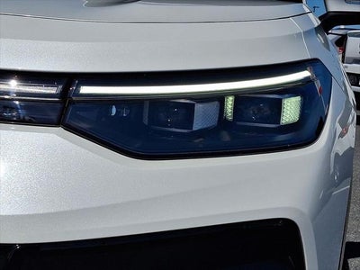 2025 Volkswagen Tiguan 2.0T SEL R-Line