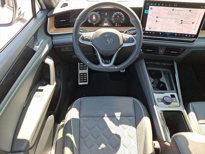 2025 Volkswagen Tiguan 2.0T SEL R-Line