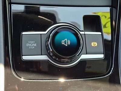 2025 Volkswagen Tiguan 2.0T SEL R-Line