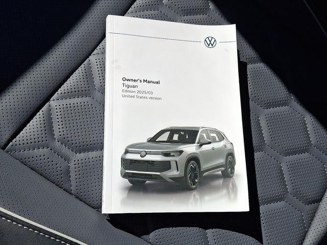 2025 Volkswagen Tiguan 2.0T SEL R-Line
