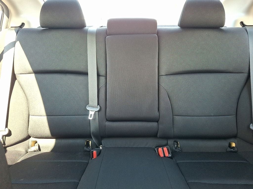 2016 Subaru Legacy 2.5i