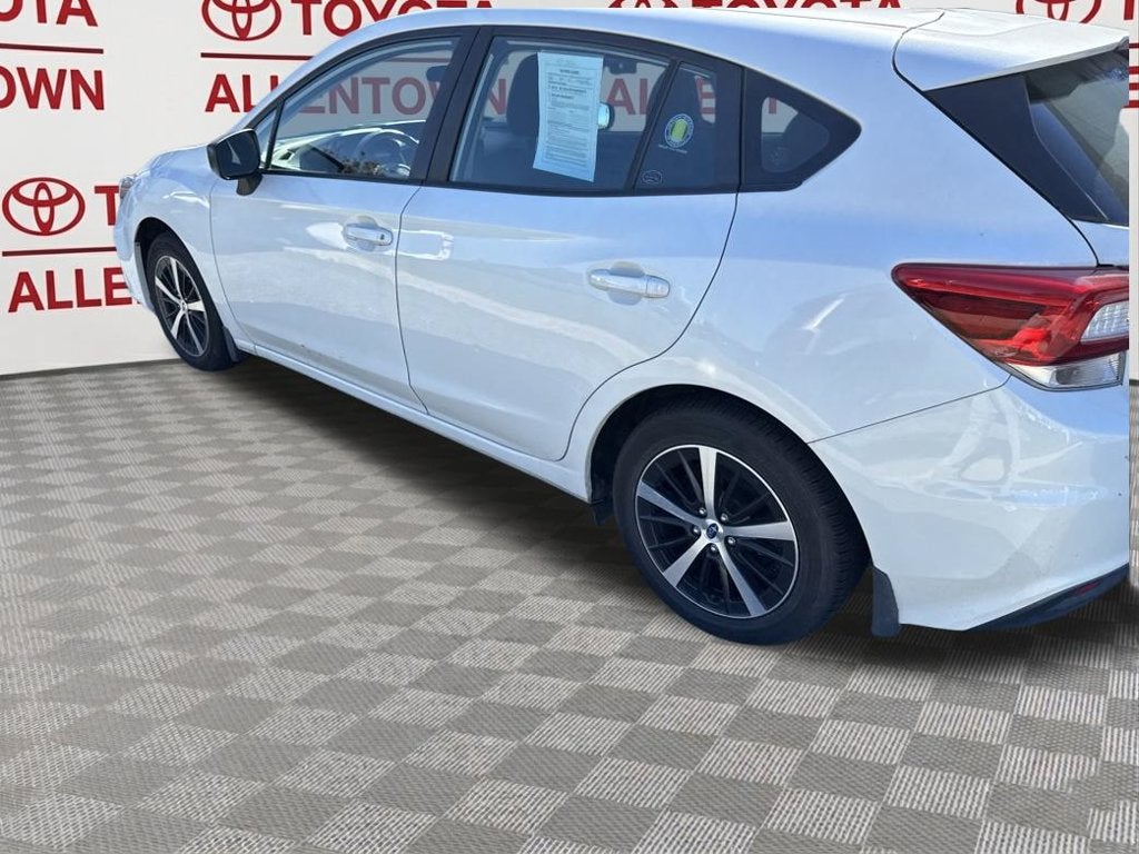 2019 Subaru Impreza 2.0i
