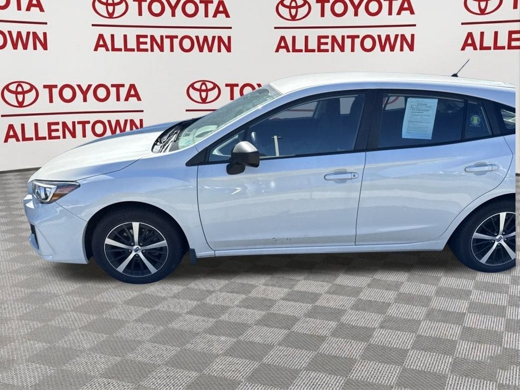 2019 Subaru Impreza 2.0i