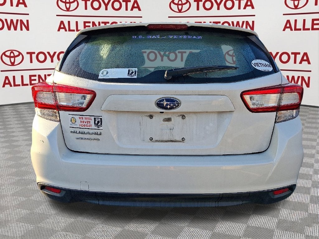 2019 Subaru Impreza 2.0i